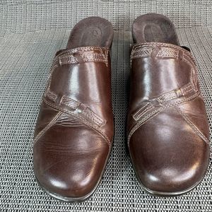 Clarks Women's Shoes Size 9m Bendables  Slip On Clog Mules 60614